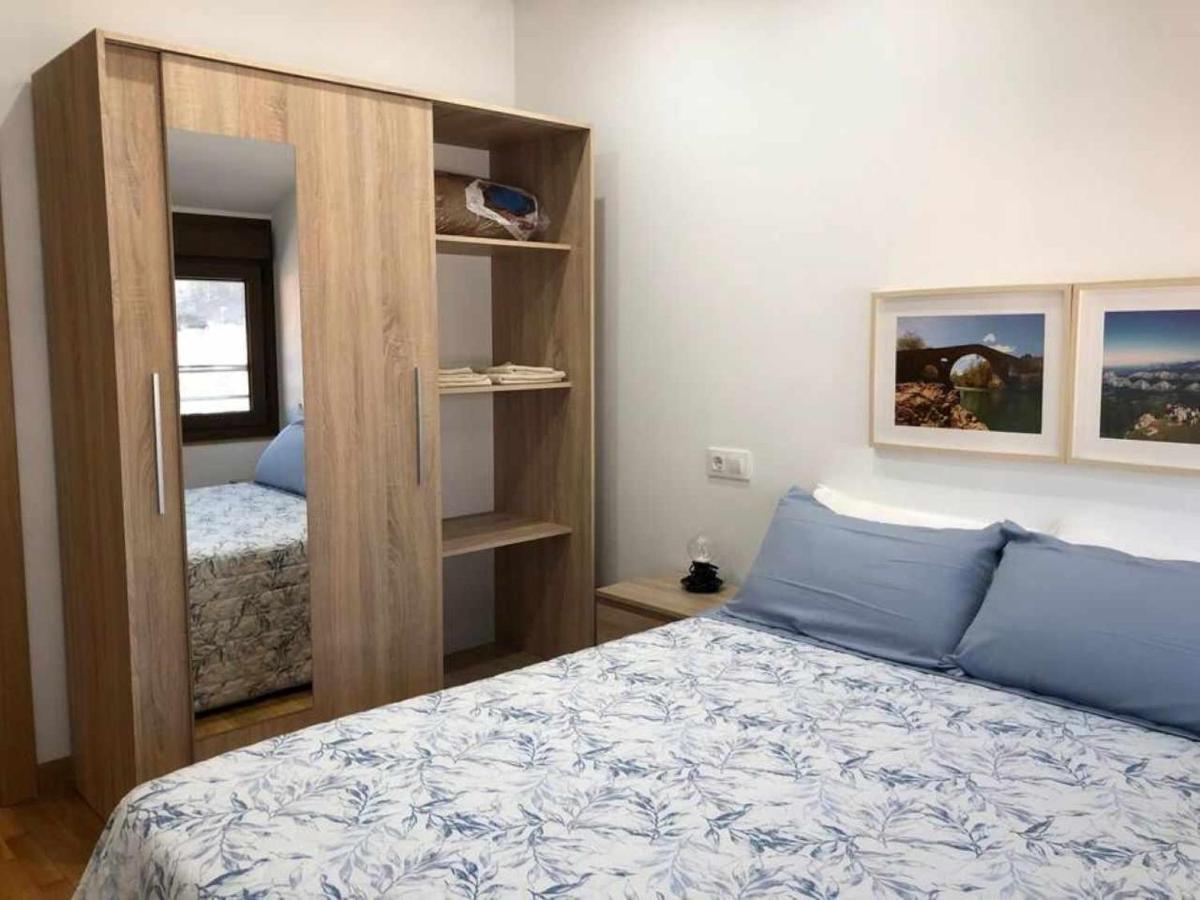 Apartamento El Roxu 2 Apartment Arriondas Luaran gambar